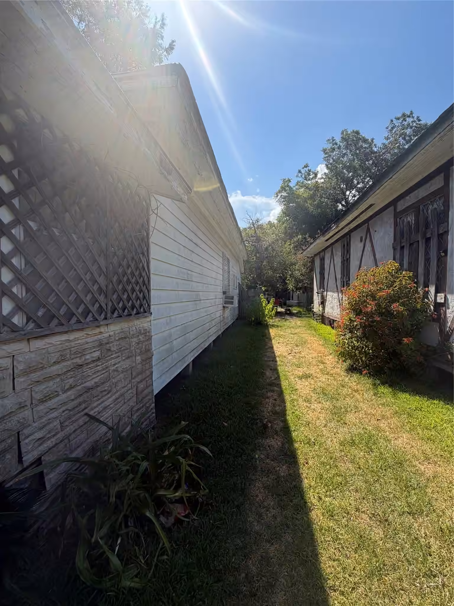 Photo 7 of 515 4th Street, Texas City, TX