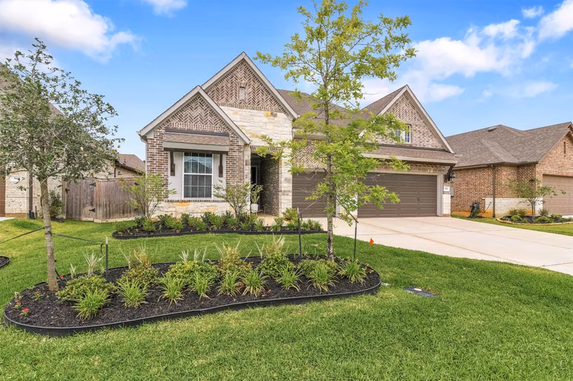 Photo 3 of 956 Terlingua Creek Drive, Conroe, TX