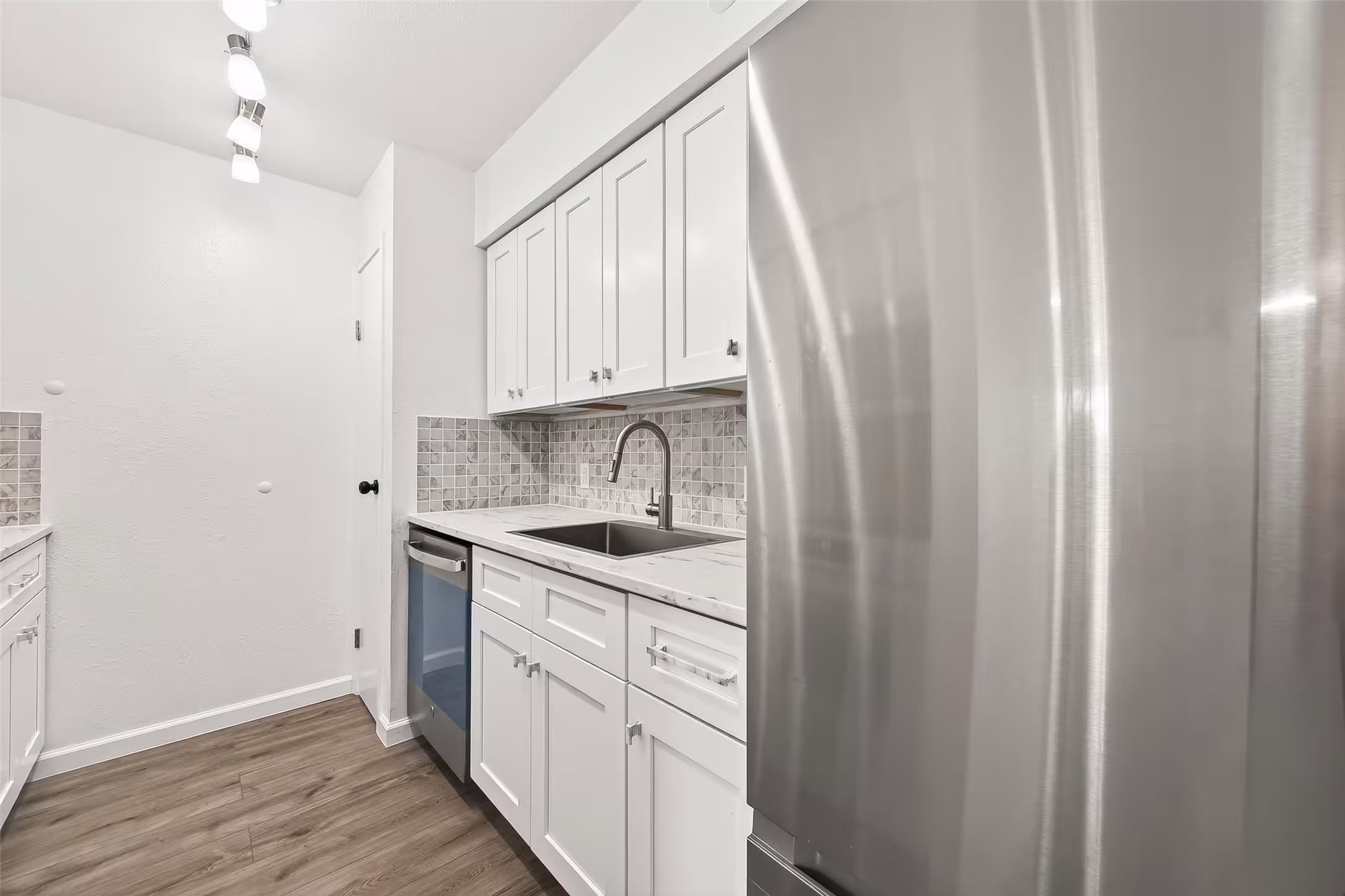 Photo 6 of 12500 Sandpiper Drive 5, Houston, TX