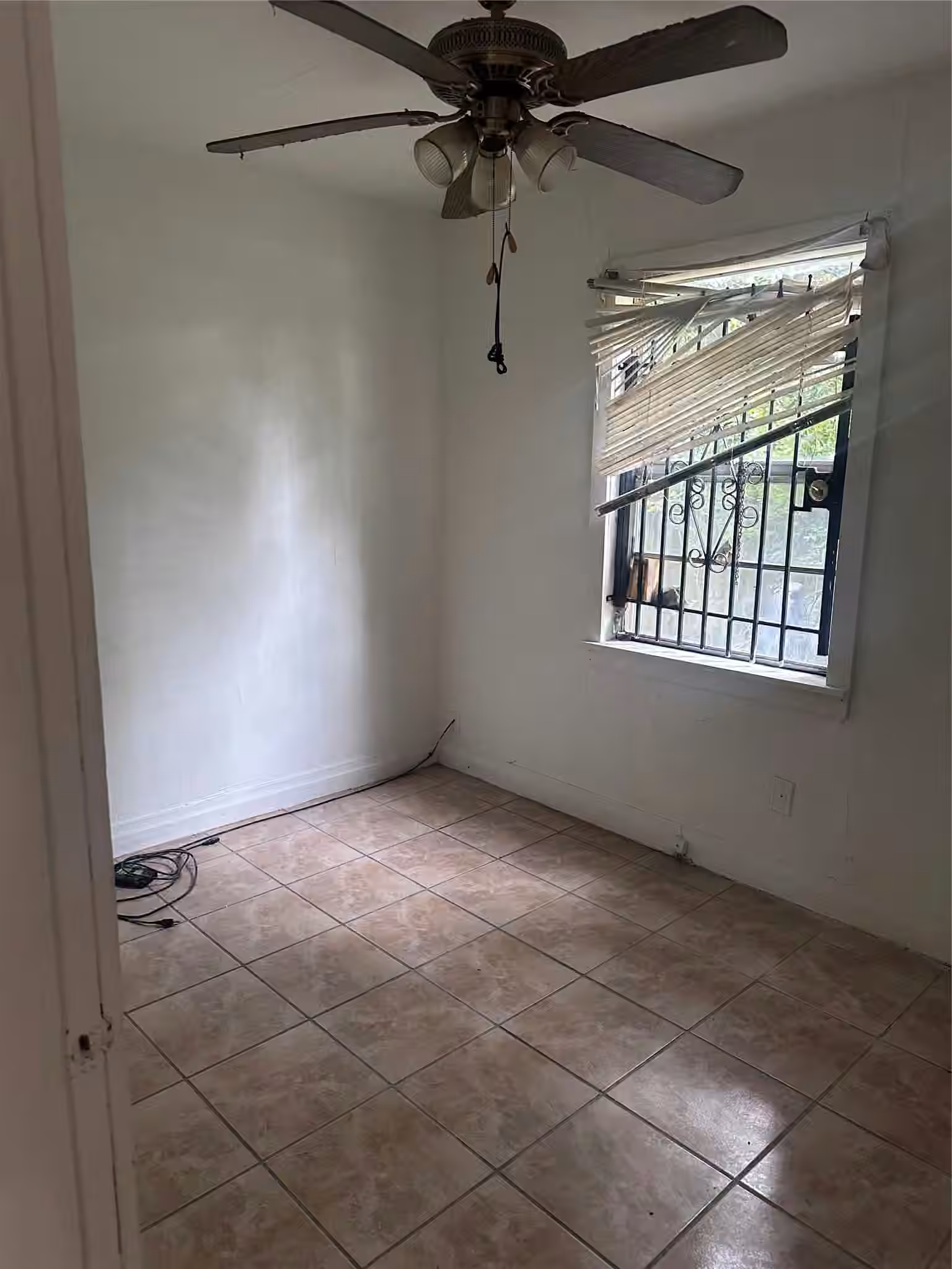 Photo 7 of 2308 Russell Street, Houston, TX
