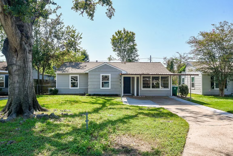 Photo 3 of 7419 Jalna Street, Houston, TX