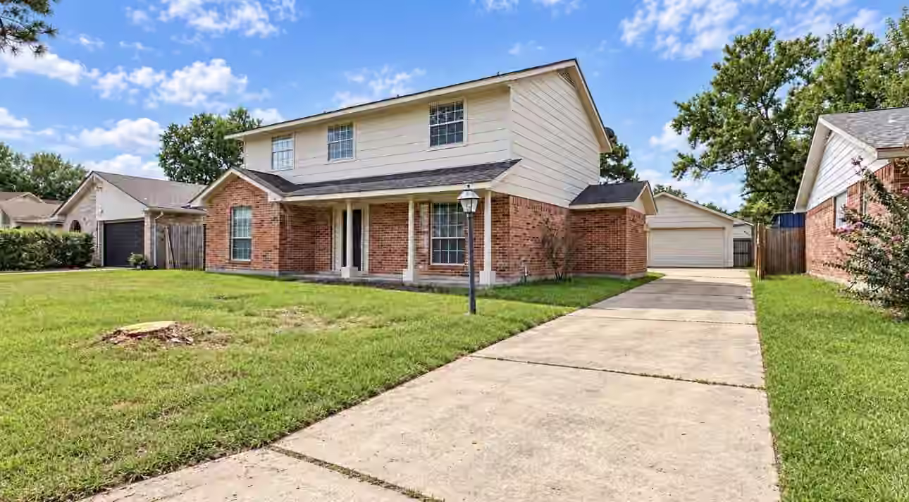 Photo of 11630 Sageglen Drive, Houston, TX 77089