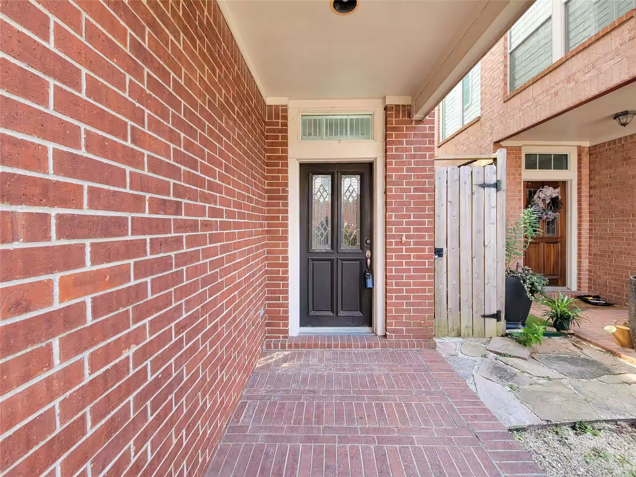 Photo 3 of 34 Waugh B, Houston, TX