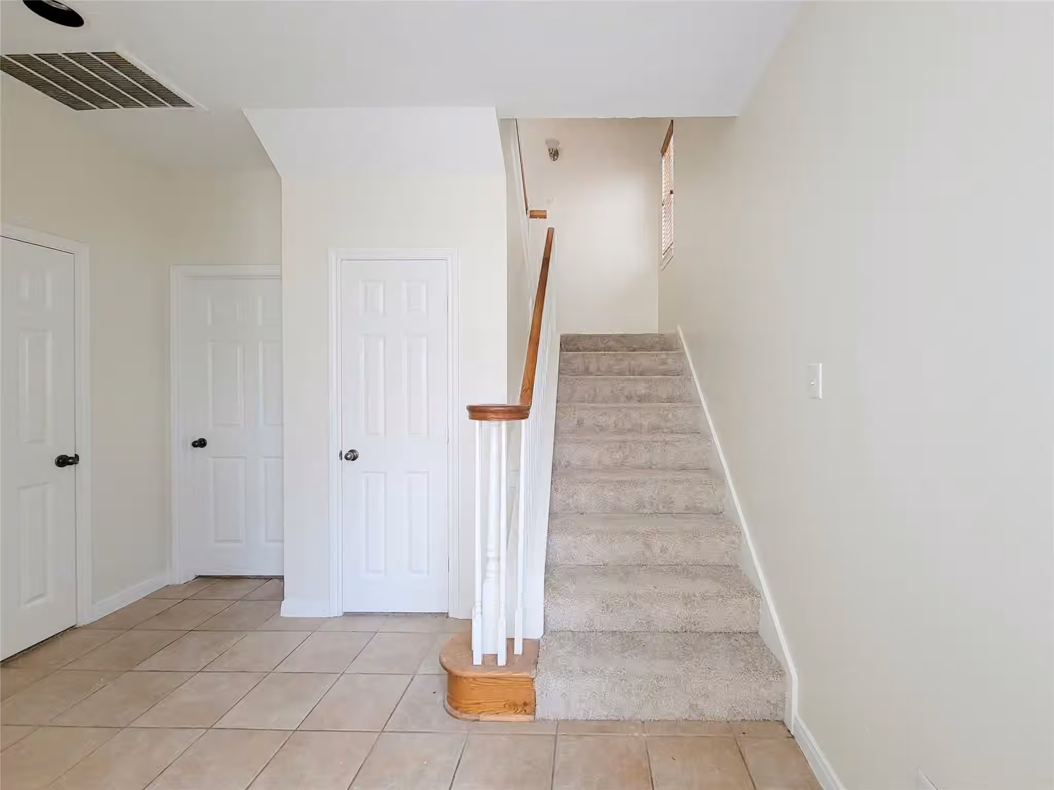 Photo 5 of 34 Waugh B, Houston, TX