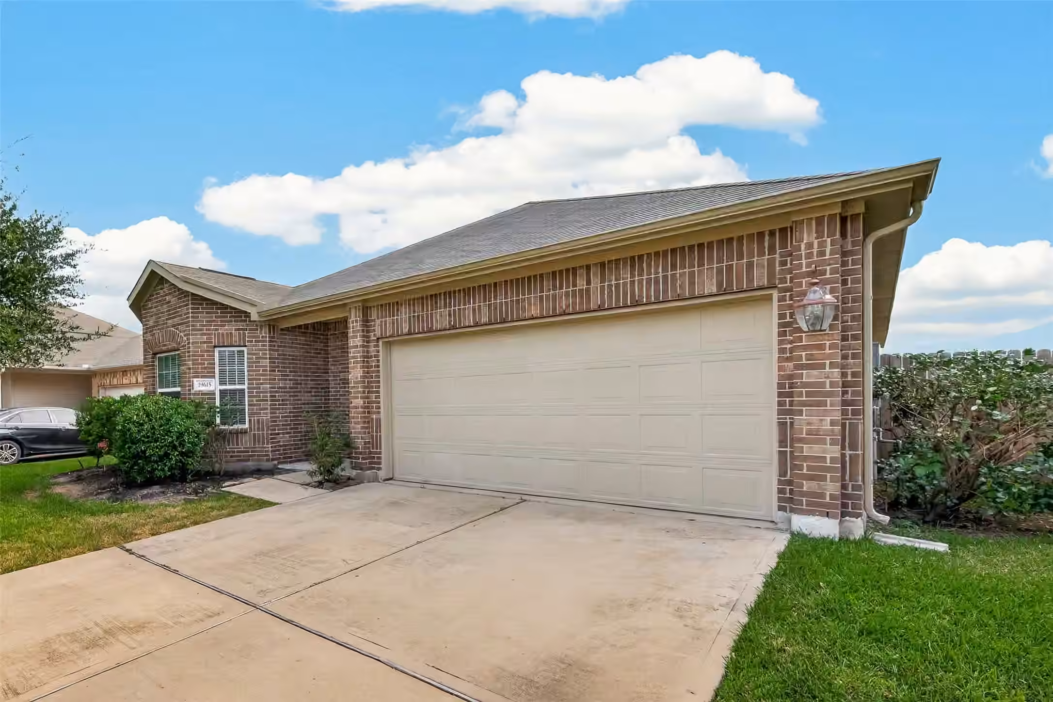 Photo 4 of 19615 Iris Manor Court, Katy, TX