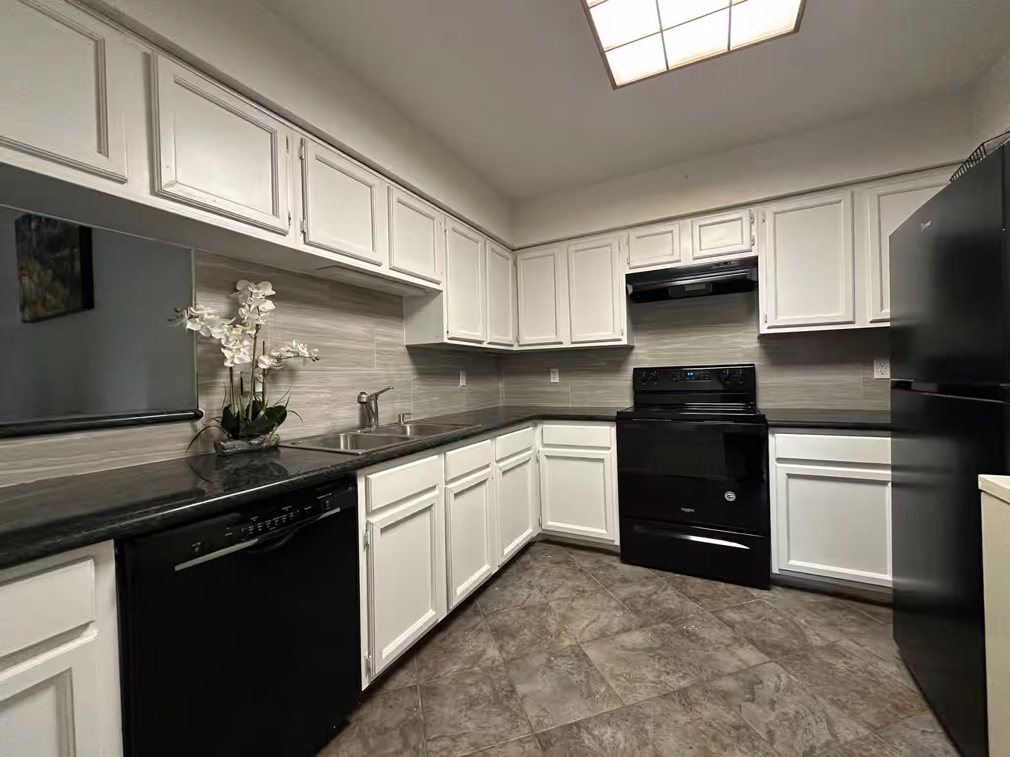 Photo 2 of 8100 Cambridge Street 30, Houston, TX
