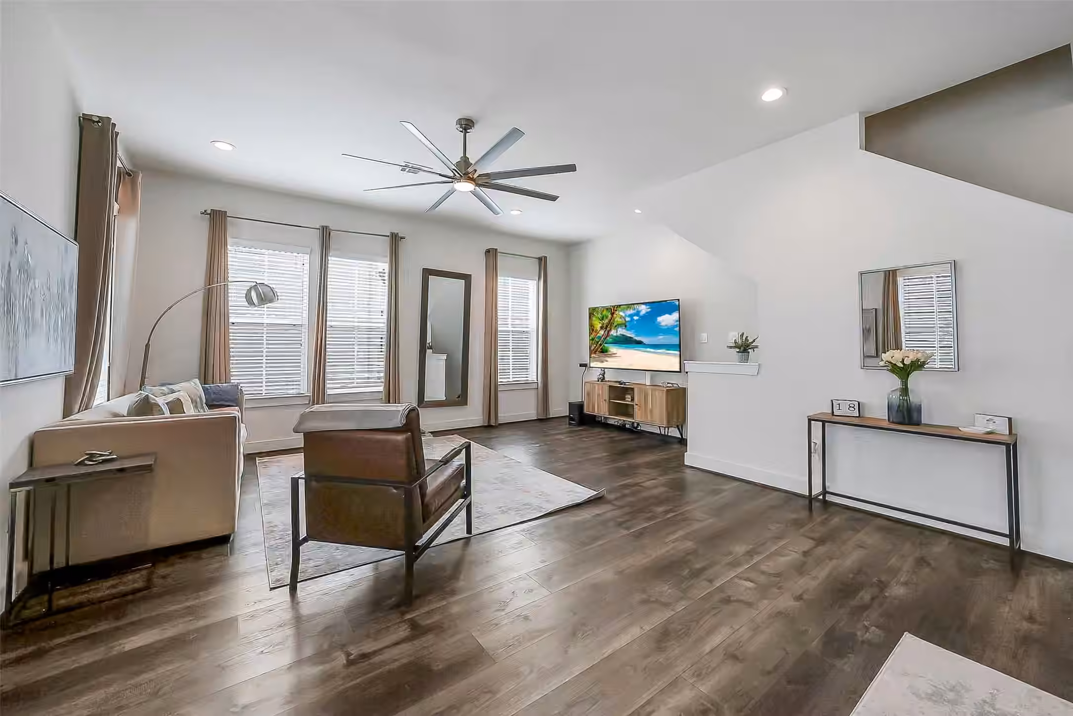 Photo 4 of 2009 Bauer Drive C, Houston, TX