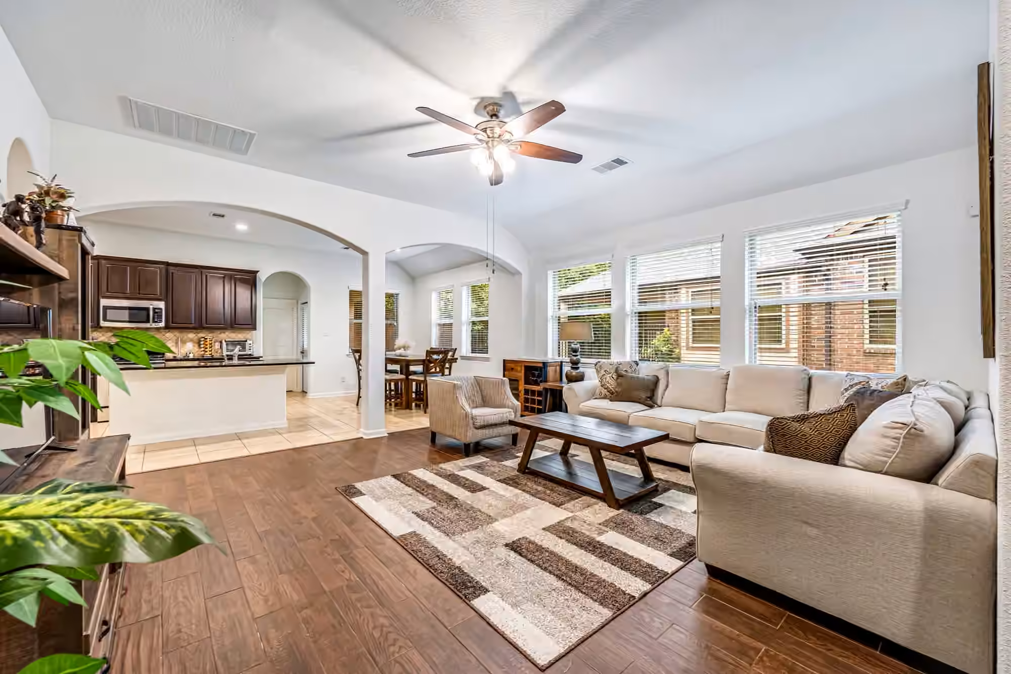 Photo 5 of 118 Wood Drake Place, The Woodlands, TX