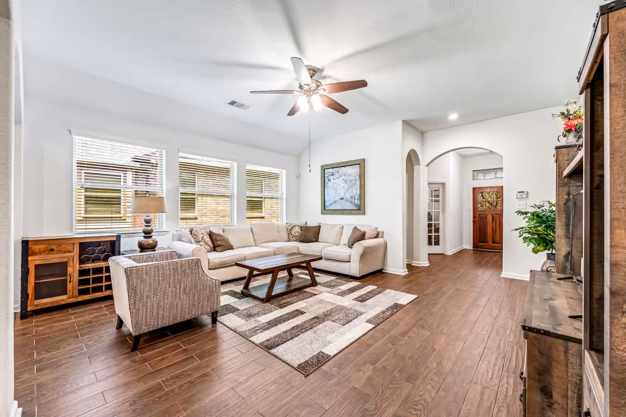 Photo 6 of 118 Wood Drake Place, The Woodlands, TX