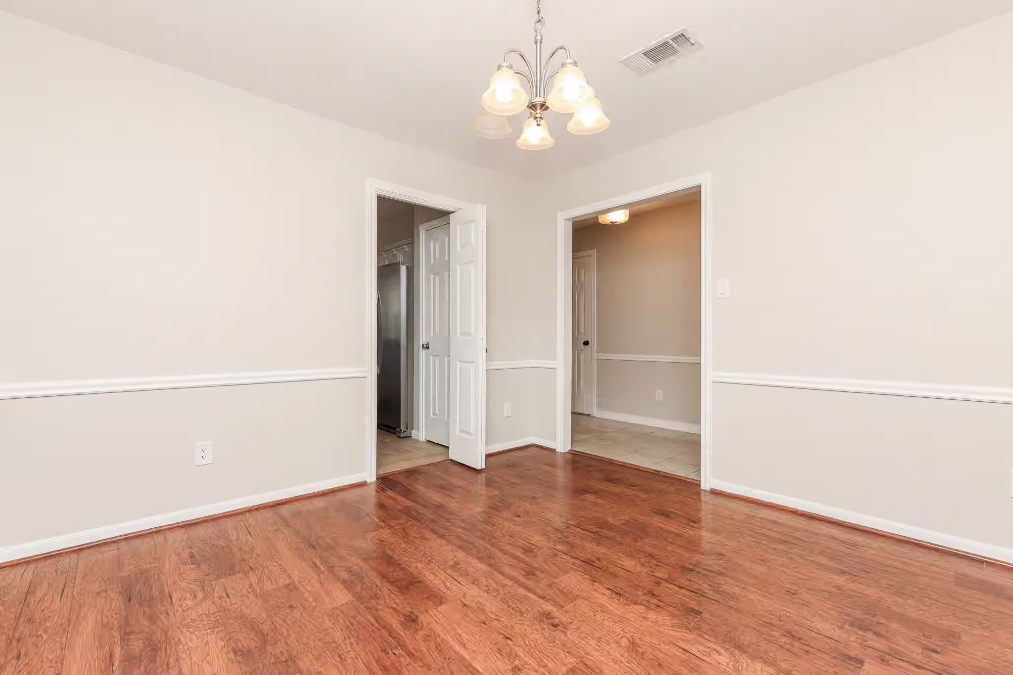 Photo 5 of 31106 Alice Lane, Tomball, TX