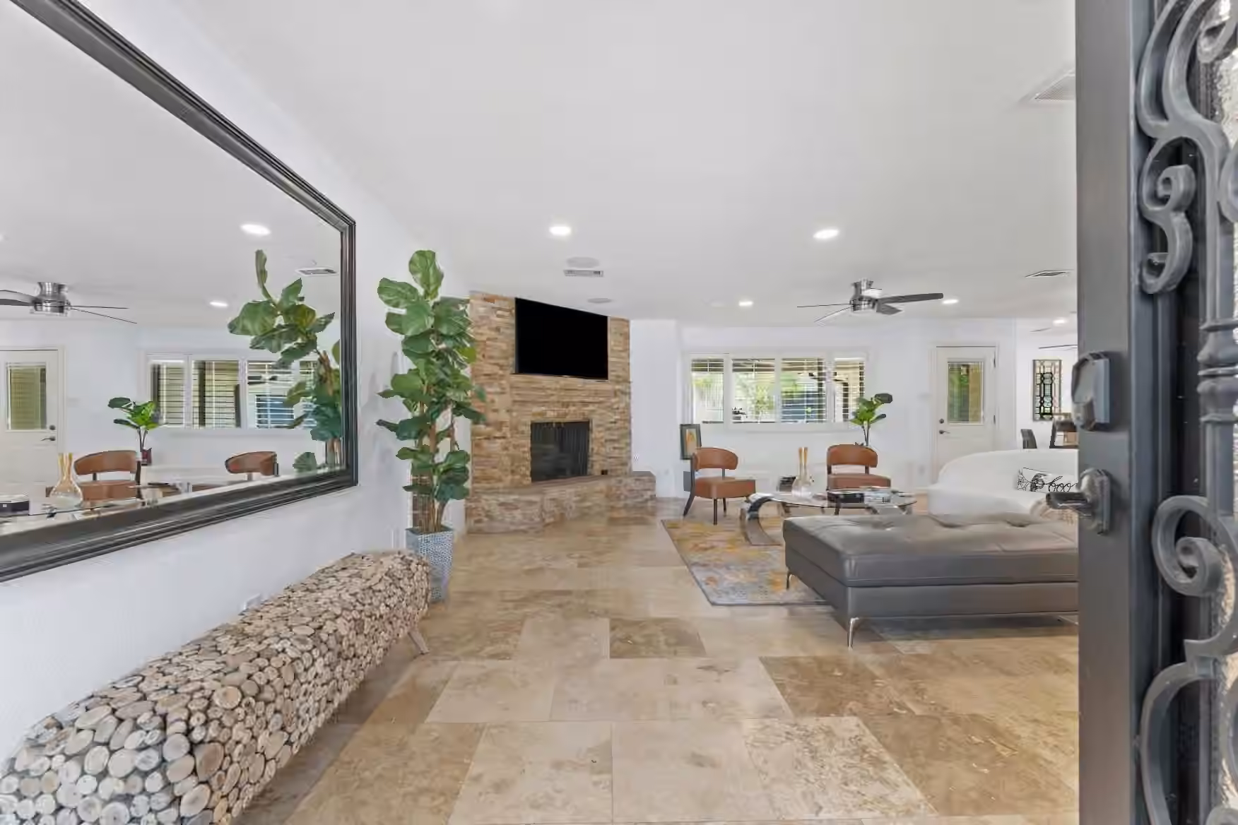 Photo 6 of 5511 Queensloch Drive, Houston, TX