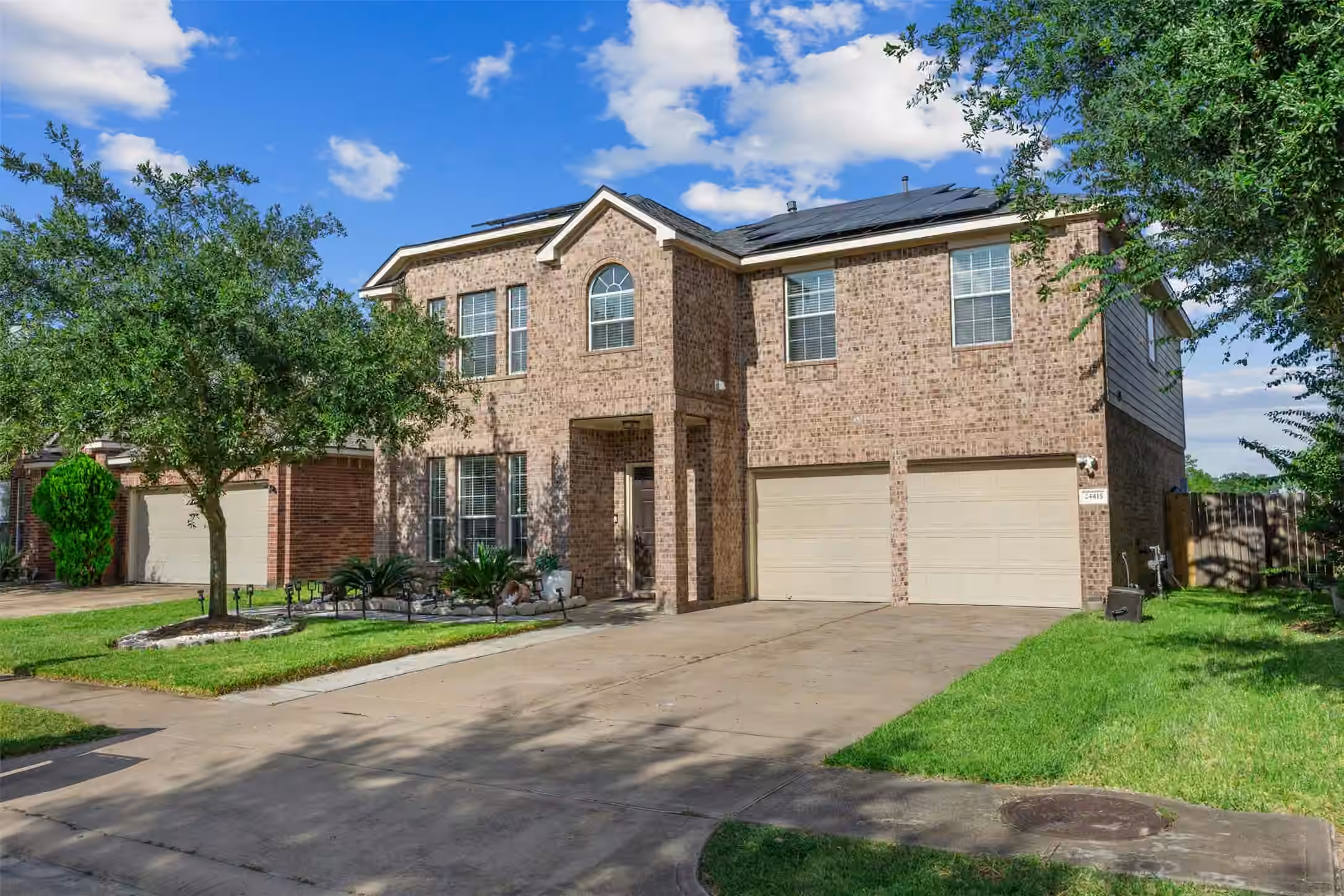 Photo 5 of 24415 Lakecrest Bend Drive, Katy, TX