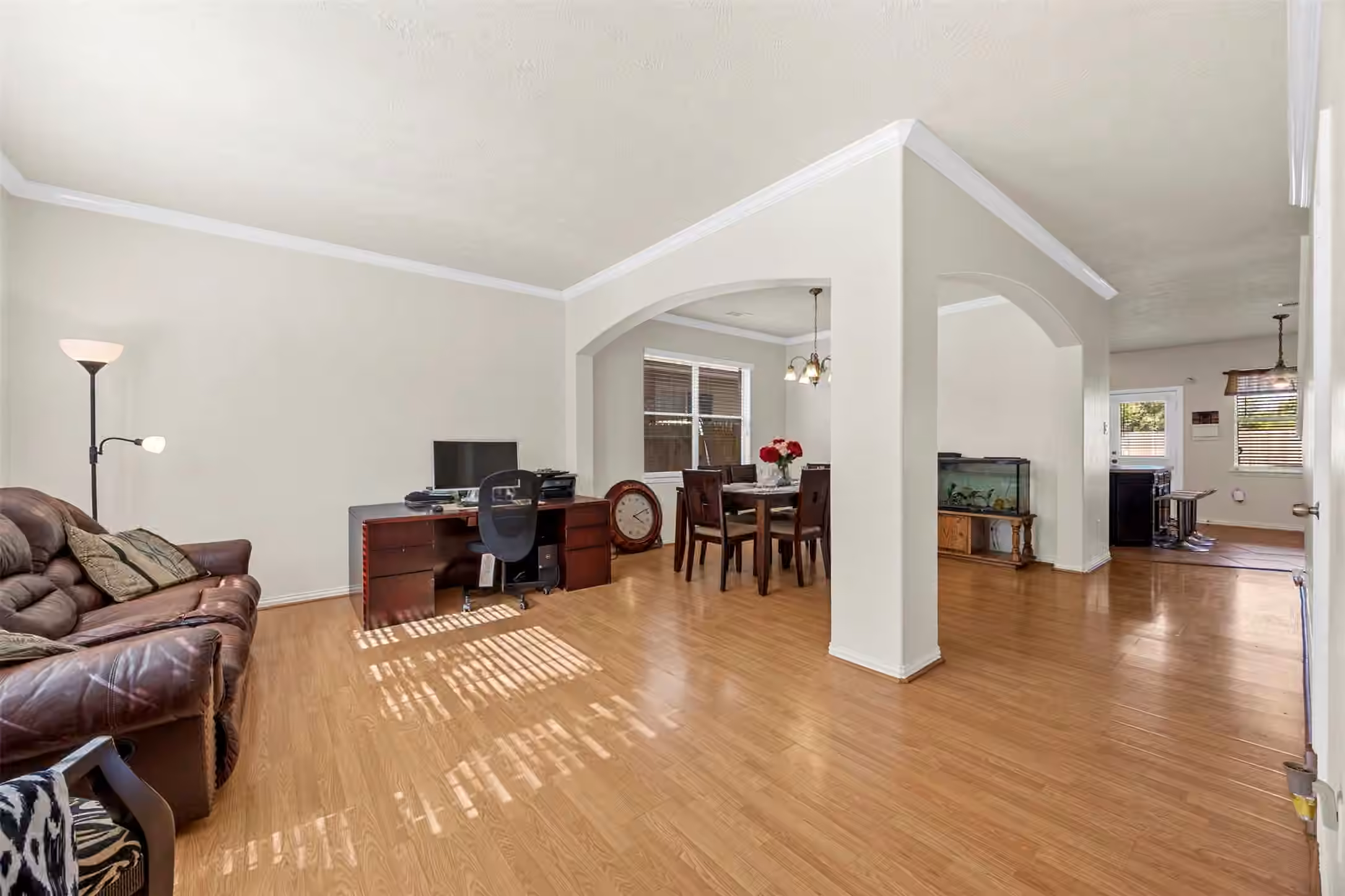 Photo 7 of 24415 Lakecrest Bend Drive, Katy, TX