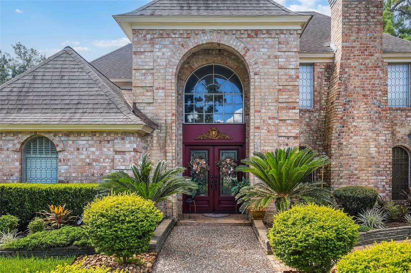 Photo 4 of 12103 Cypresswood Drive, Houston, TX