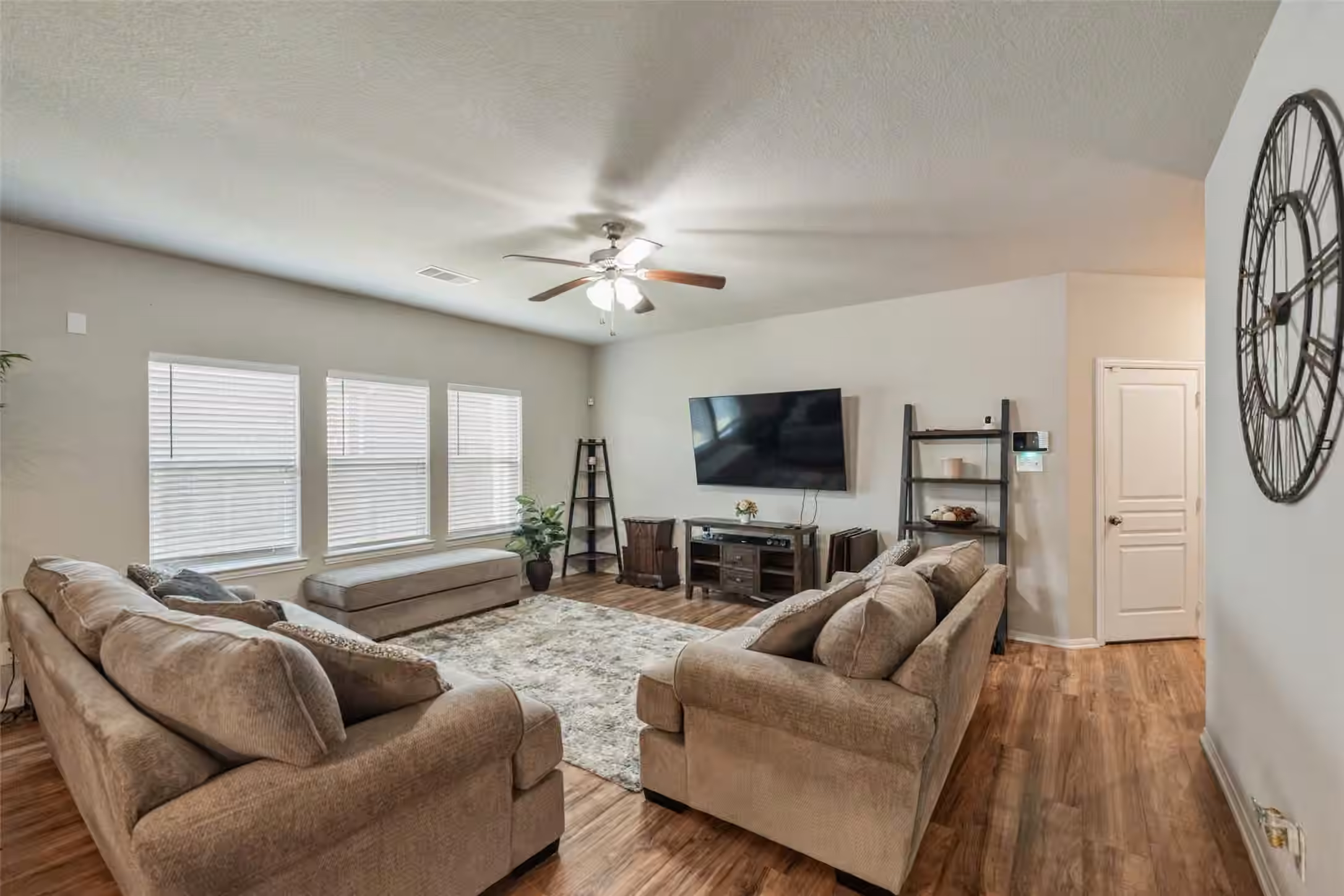 Photo 7 of 15439 Aberdeen Wood Drive, Humble, TX