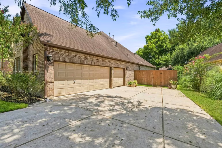 Photo 3 of 4518 Wickby Street, Fulshear, TX