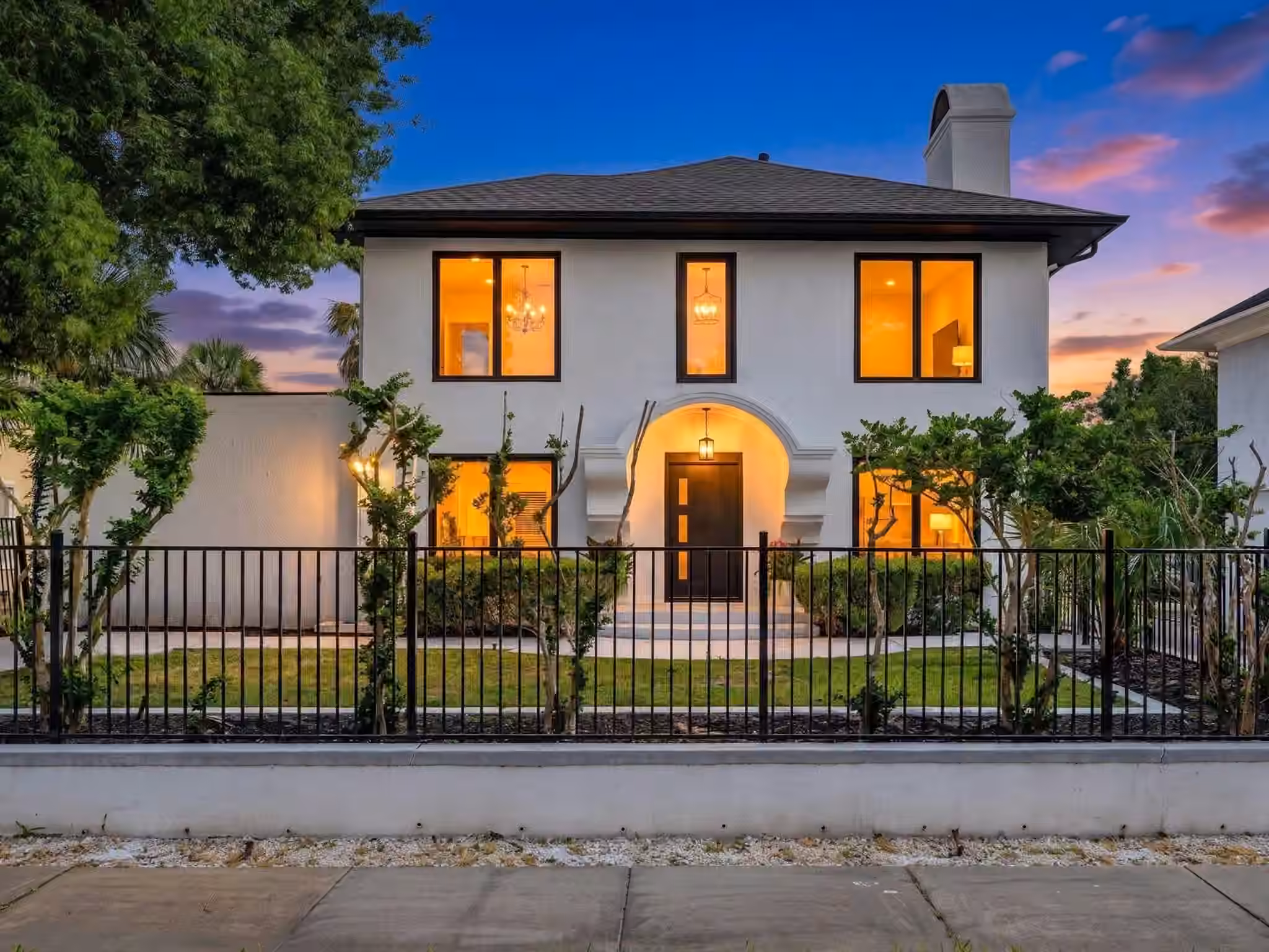 Photo 6 of 607 Marshall Street, Houston, TX