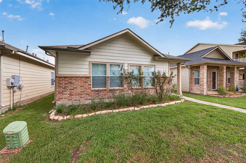 Photo 4 of 11747 Jelicoe Drive, Houston, TX