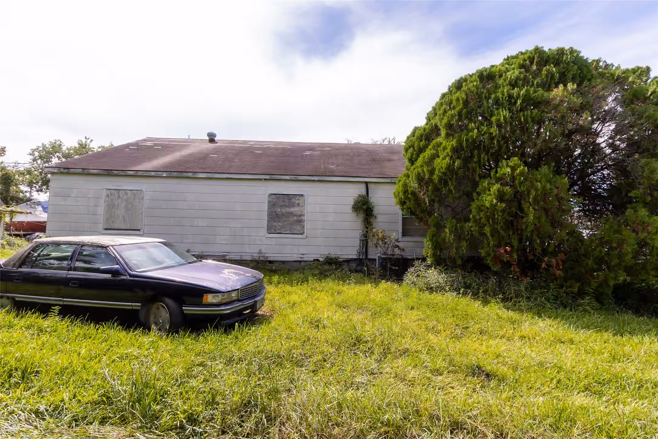 Photo 3 of 2421 12th Avenue N, Texas City, TX