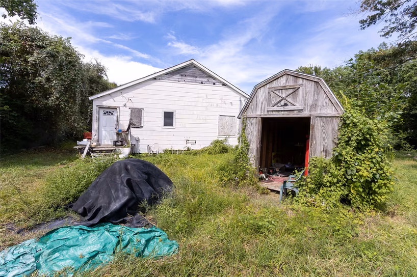 Photo 5 of 2421 12th Avenue N, Texas City, TX