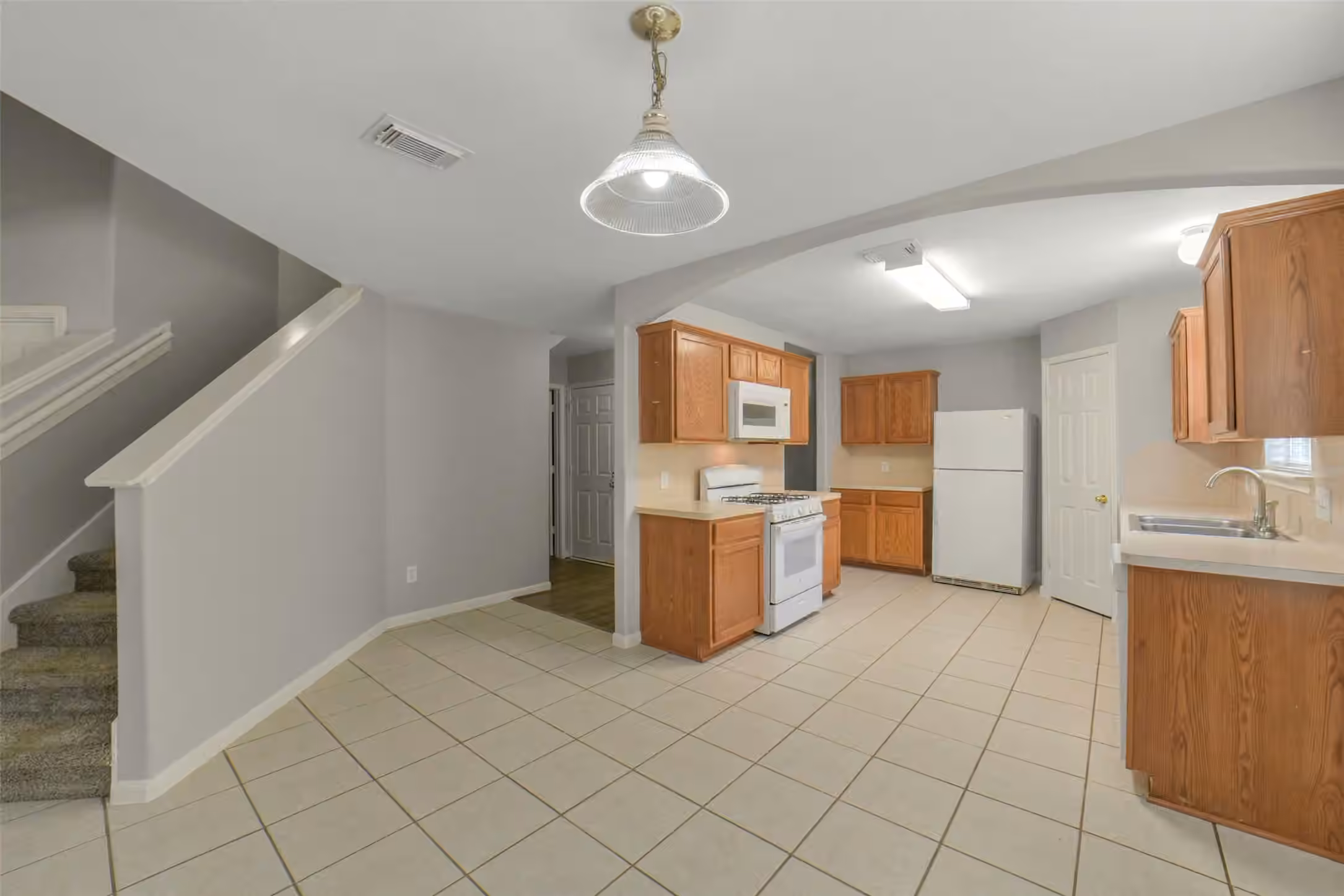 Photo 7 of 21526 Falvel Lake Drive, Spring, TX