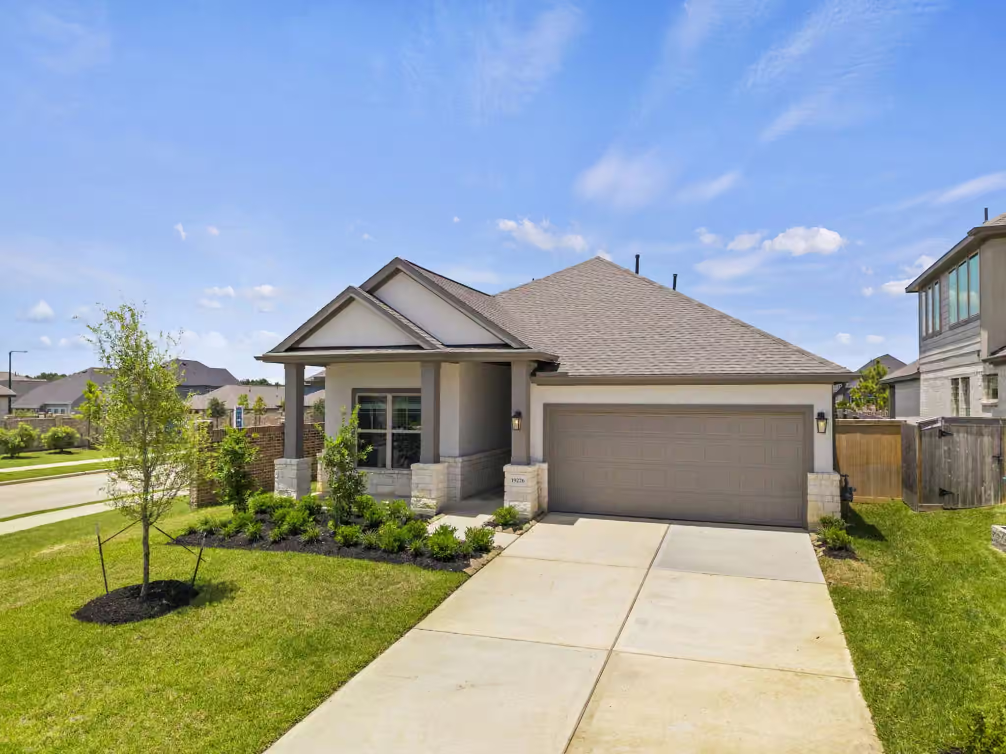 Photo 2 of 19226 Olive Heath Lane, Magnolia, TX