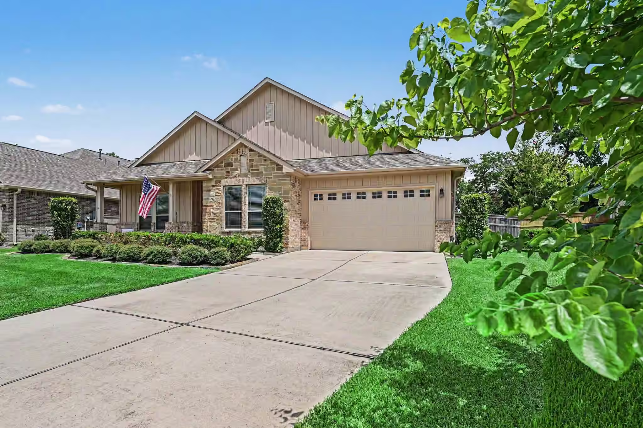Photo of 33002 Woodlake Drive, Fulshear, TX 77441