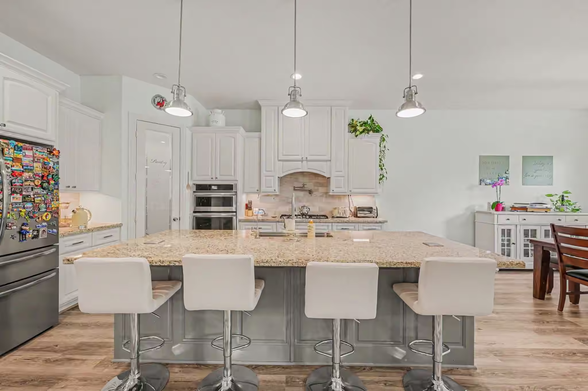 Photo 5 of 33002 Woodlake Drive, Fulshear, TX