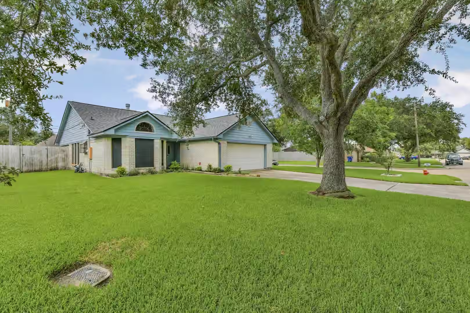 Photo 4 of 2525 40th Avenue N, Texas City, TX