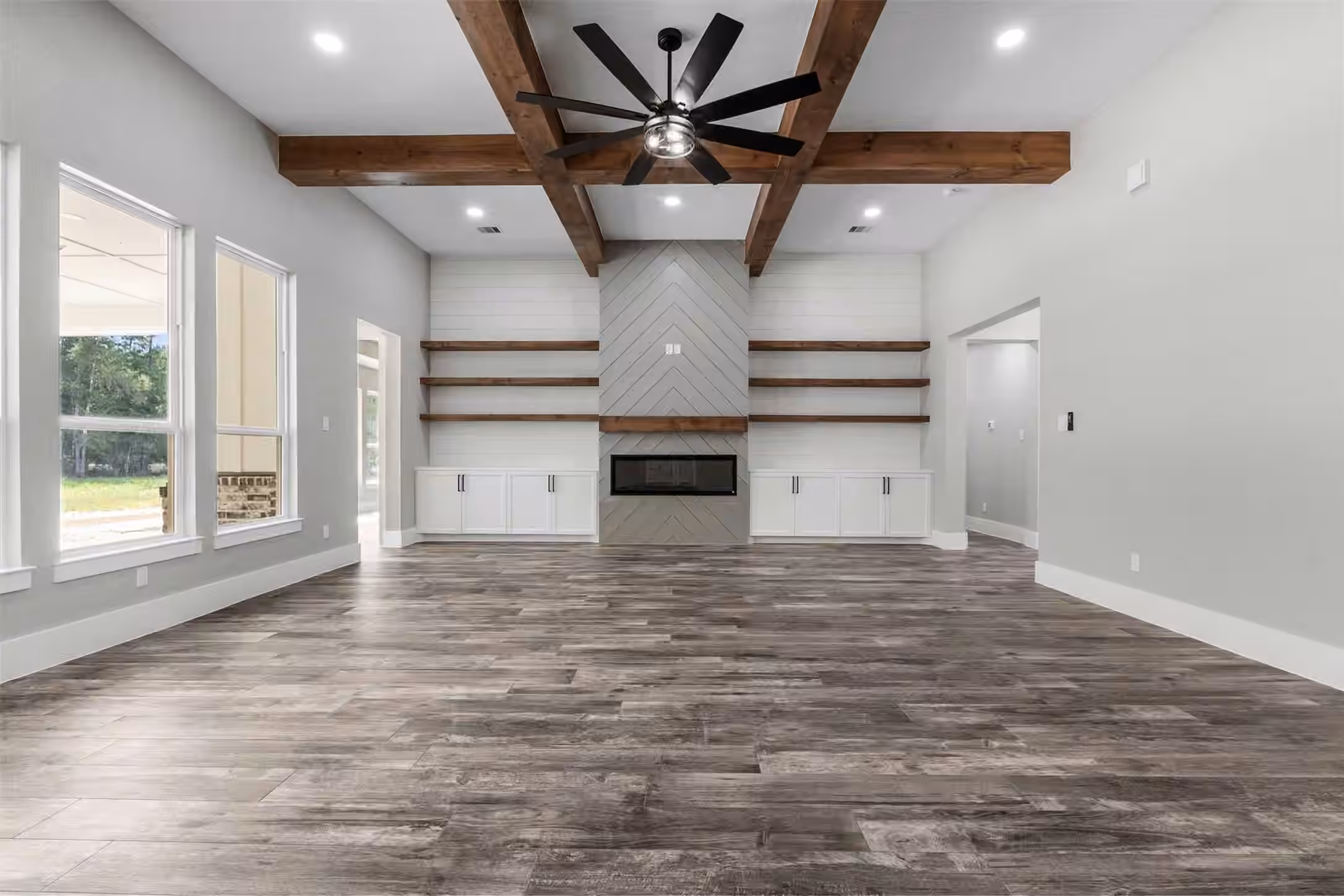 Photo 4 of 4190 Duroc Court, Cleveland, TX