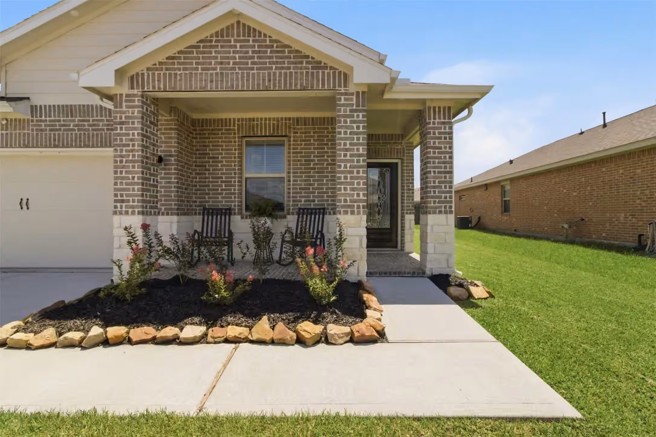 Photo of 611 Walnut Branch Drive, Baytown, TX