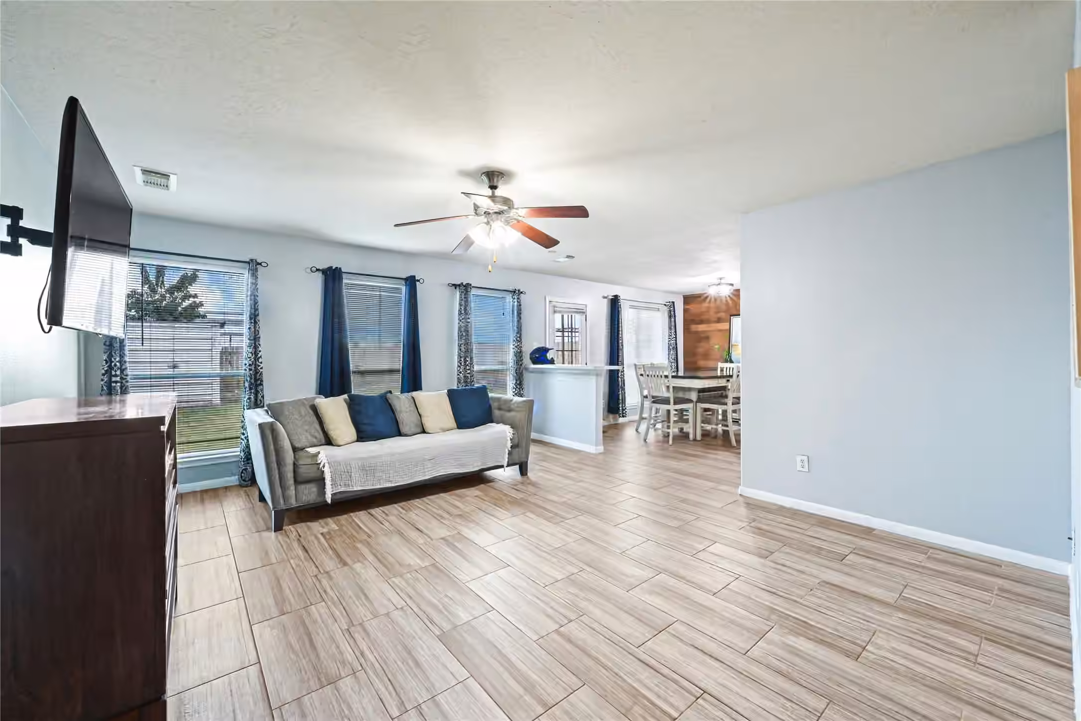 Photo 3 of 3726 Forney Ridge Lane, Houston, TX