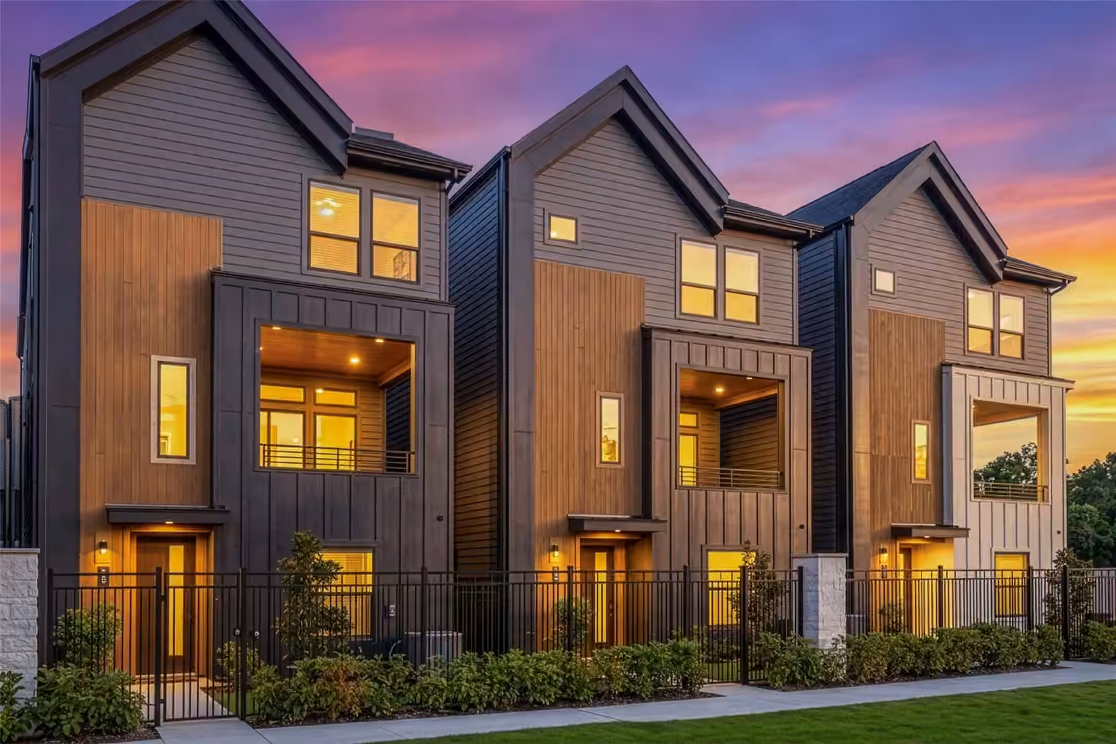 Photo 6 of 527 Hillwood Heights Drive, Houston, TX