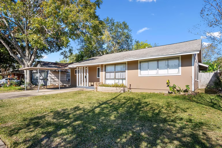 Photo 2 of 1011 Marleen Street, Houston, TX