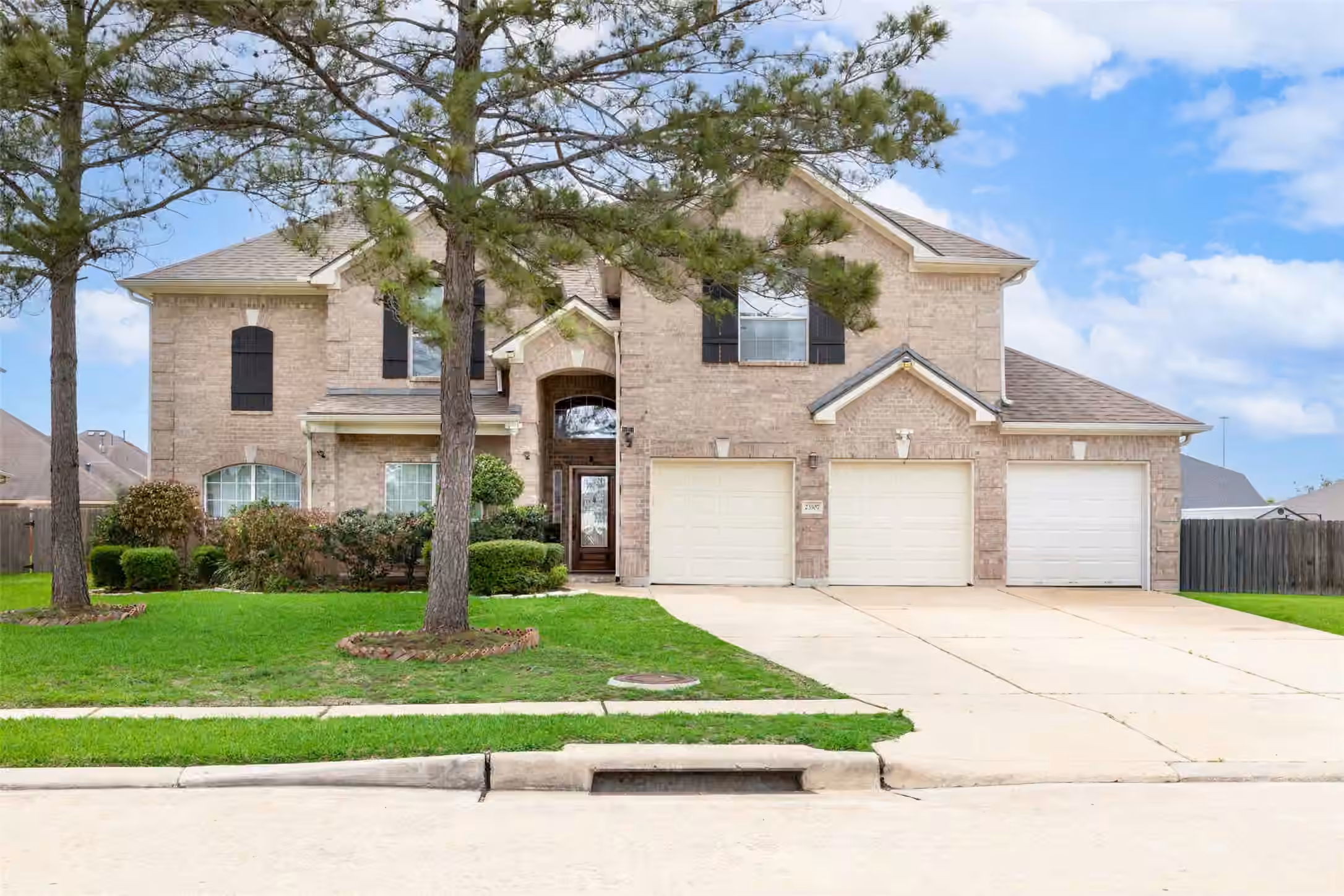 Photo of 23307 Parkway Lakes Lane, Richmond, TX 77407