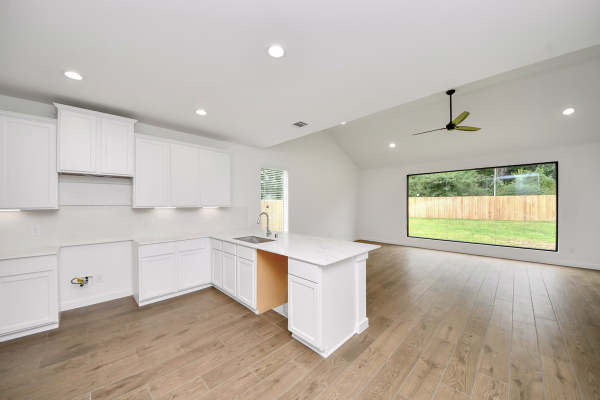Photo 12 of 11731 Leafy Laurel Drive, Houston, TX 77066