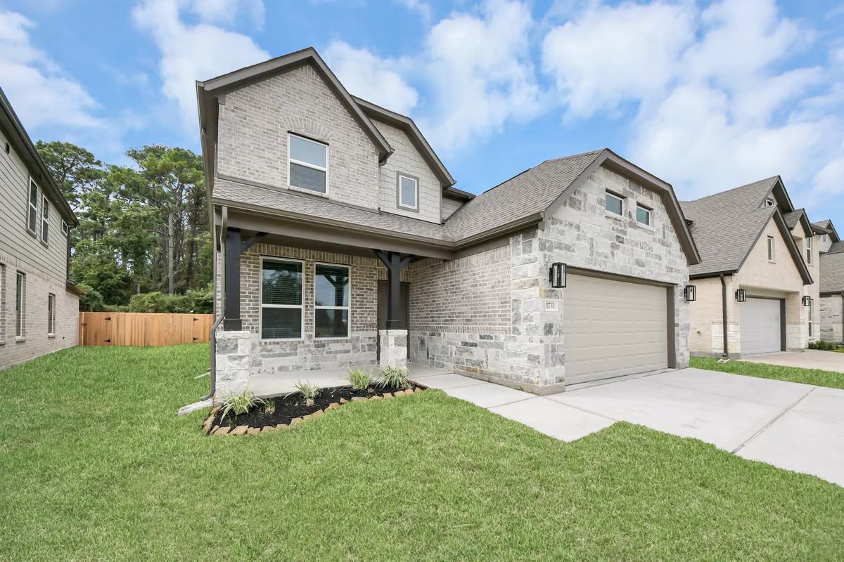 Photo 2 of 11731 Leafy Laurel Drive, Houston, TX 77066