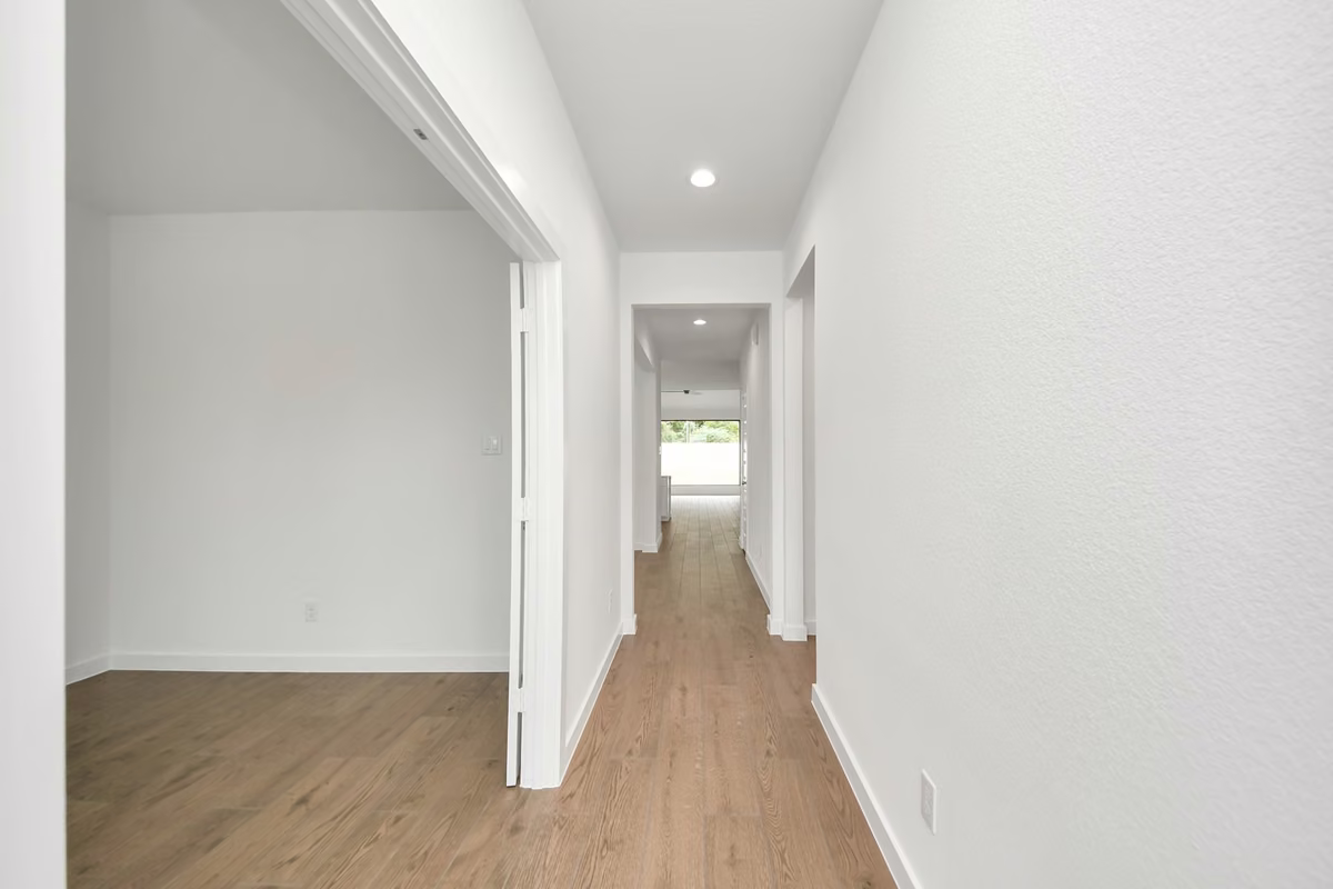 Photo 6 of 11731 Leafy Laurel Drive, Houston, TX 77066