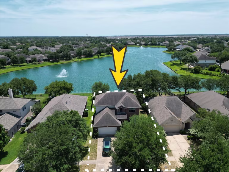 Photo of 25811 Chapman Falls Drive, Richmond, TX