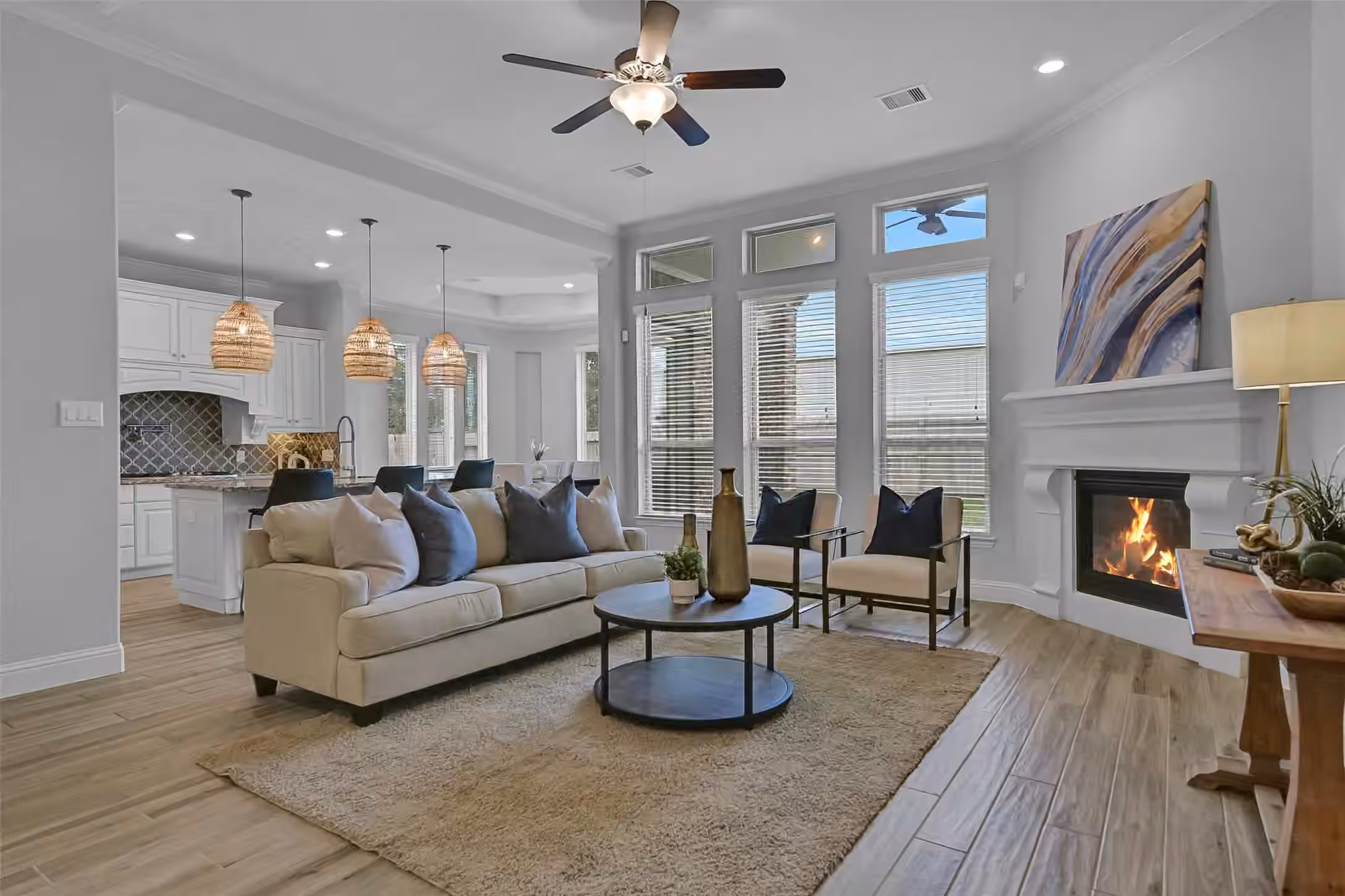 Photo 2 of 1321 Summer Field Lane, Friendswood, TX