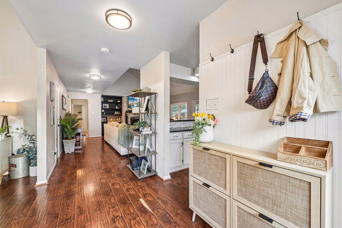 Photo 4 of 926 Hidden Canyon Road, Katy, TX 77450