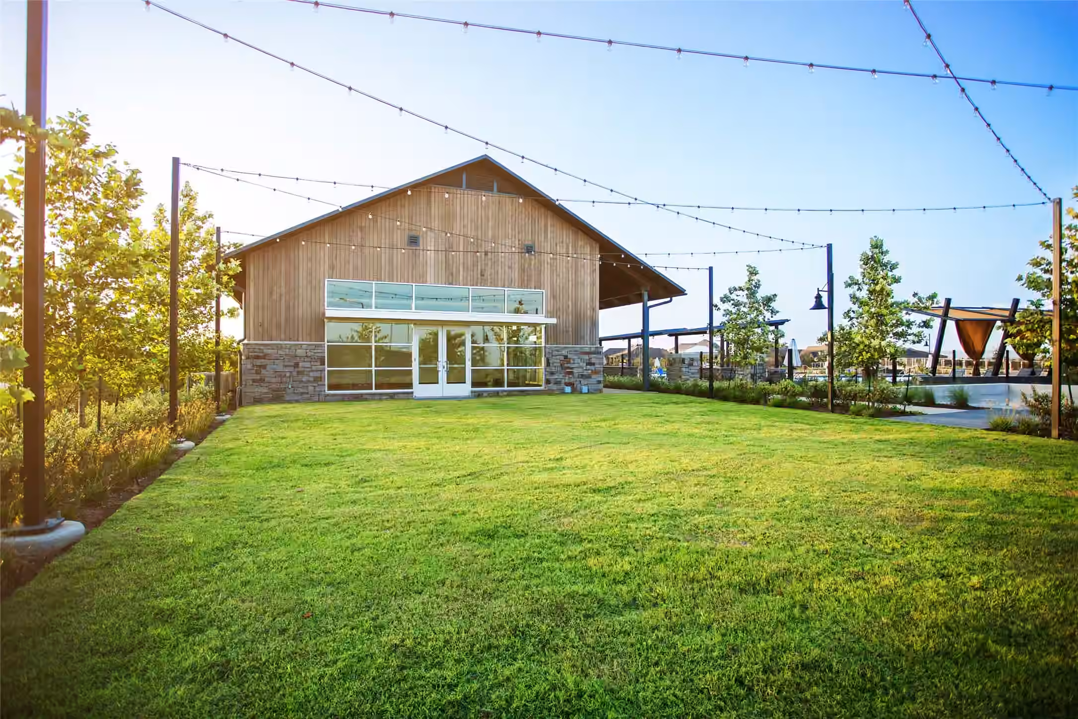 Photo 5 of 31402 Meadow Grove Court, Fulshear, TX