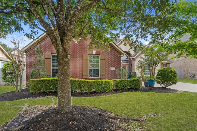Photo 2 of 12015 Rampy Green Drive, Tomball, TX