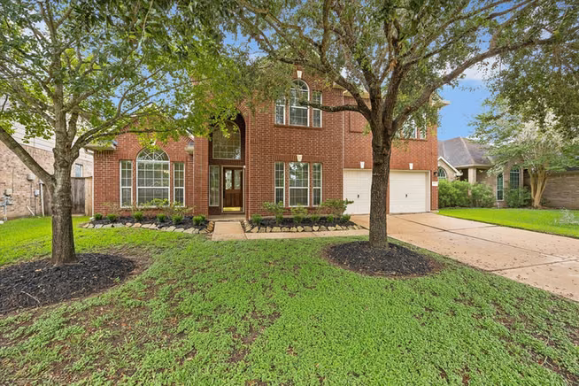 Photo of 9127 Stoneleigh Drive, Sugar Land, TX 77479