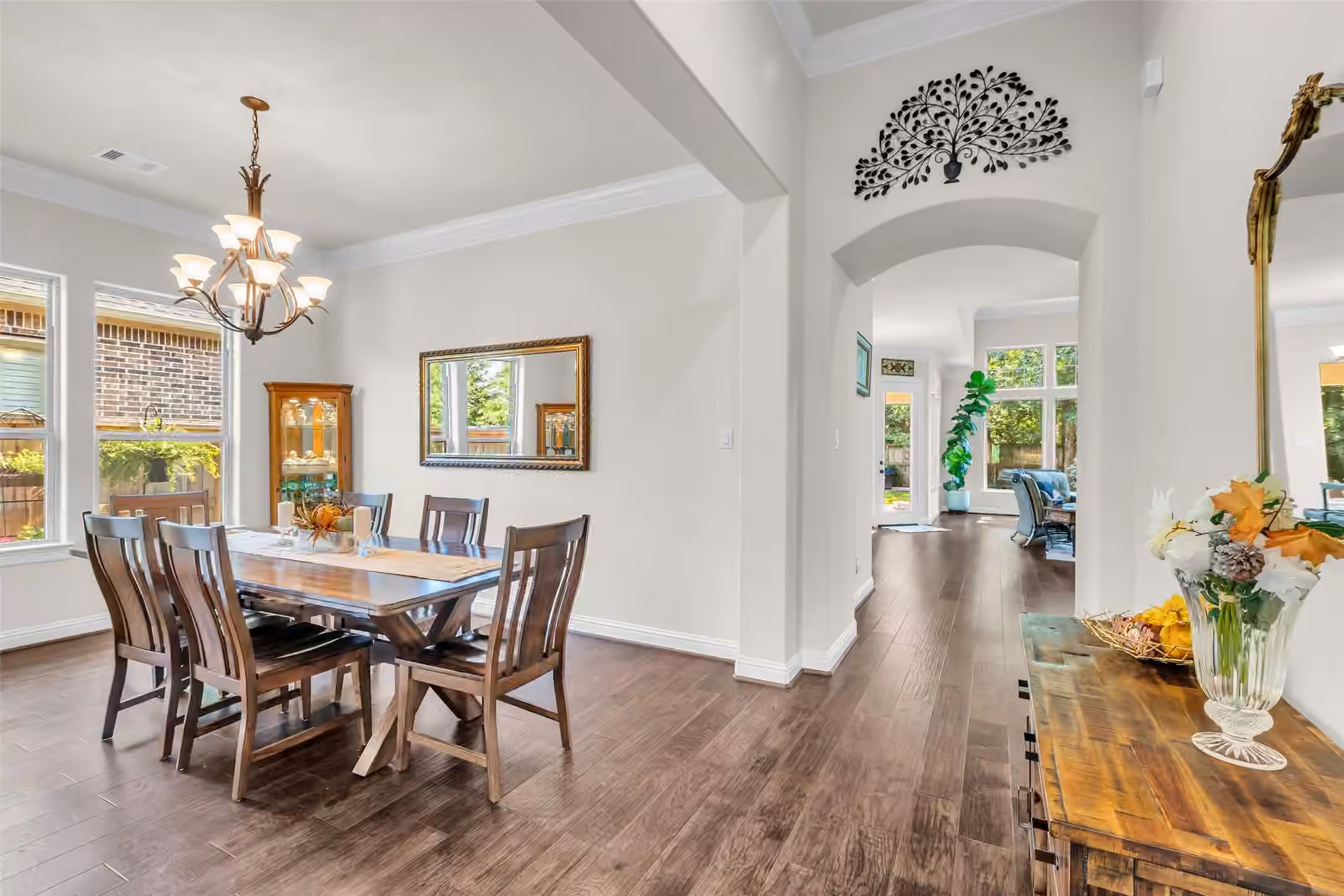 Photo 6 of 111 Coral Bells Court, Conroe, TX