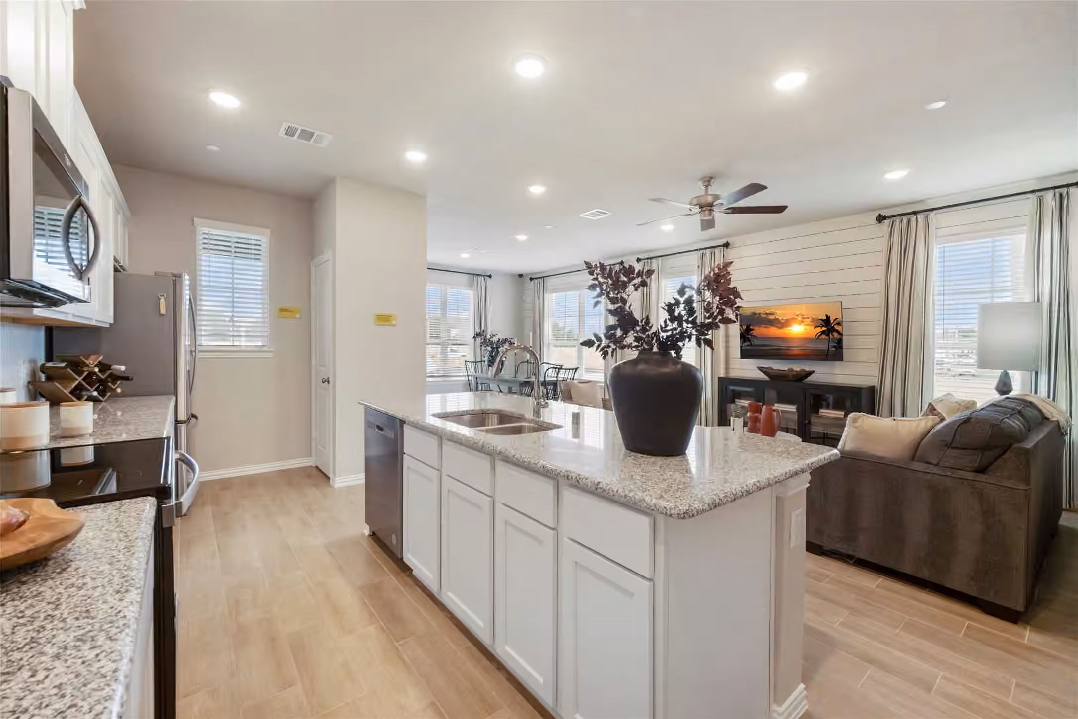 Photo 5 of 2307 Seven Oaks Boulevard 13, Tomball, TX