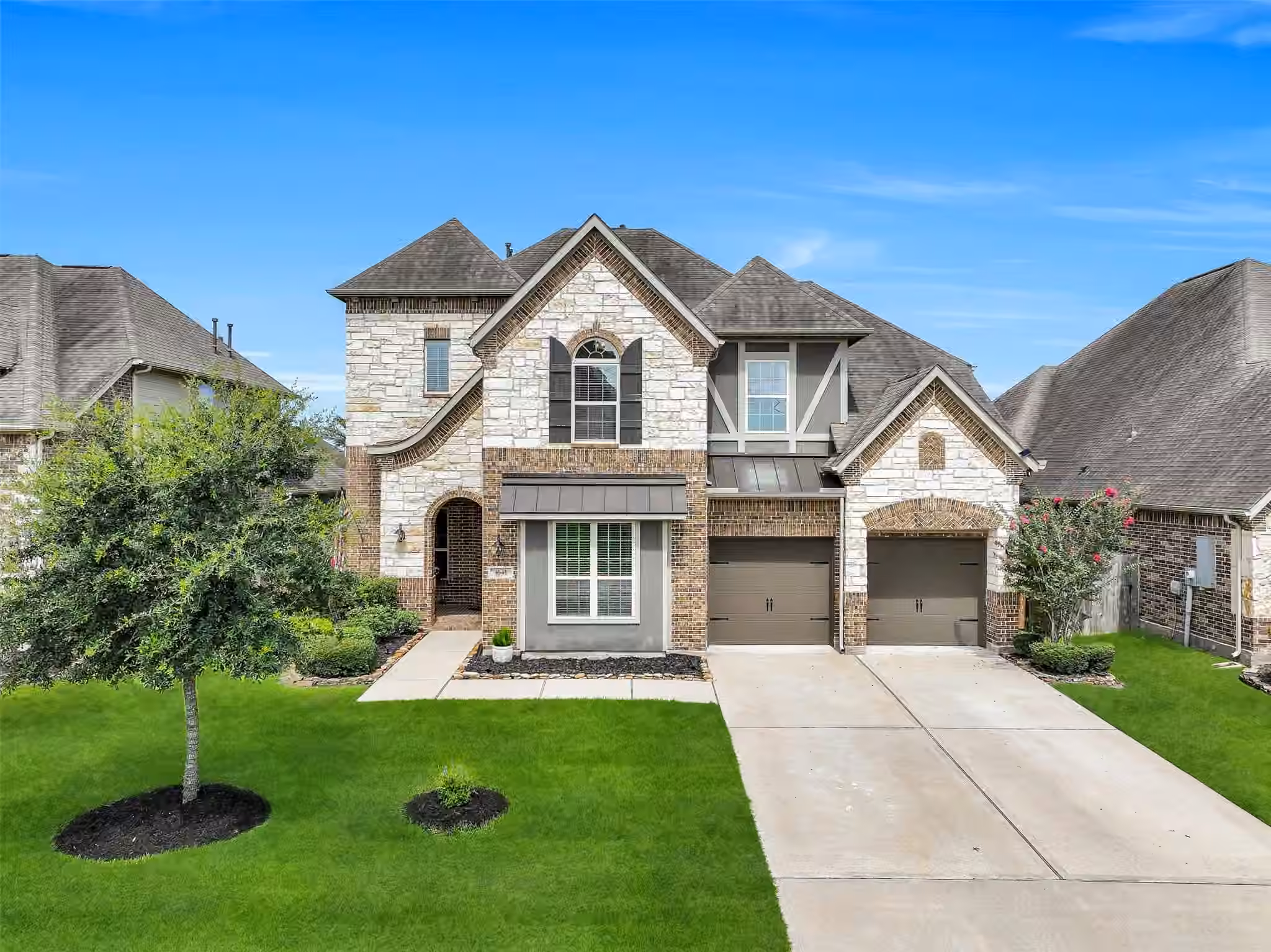 Photo 6 of 1645 Longwood Glen Lane, Friendswood, TX 77546