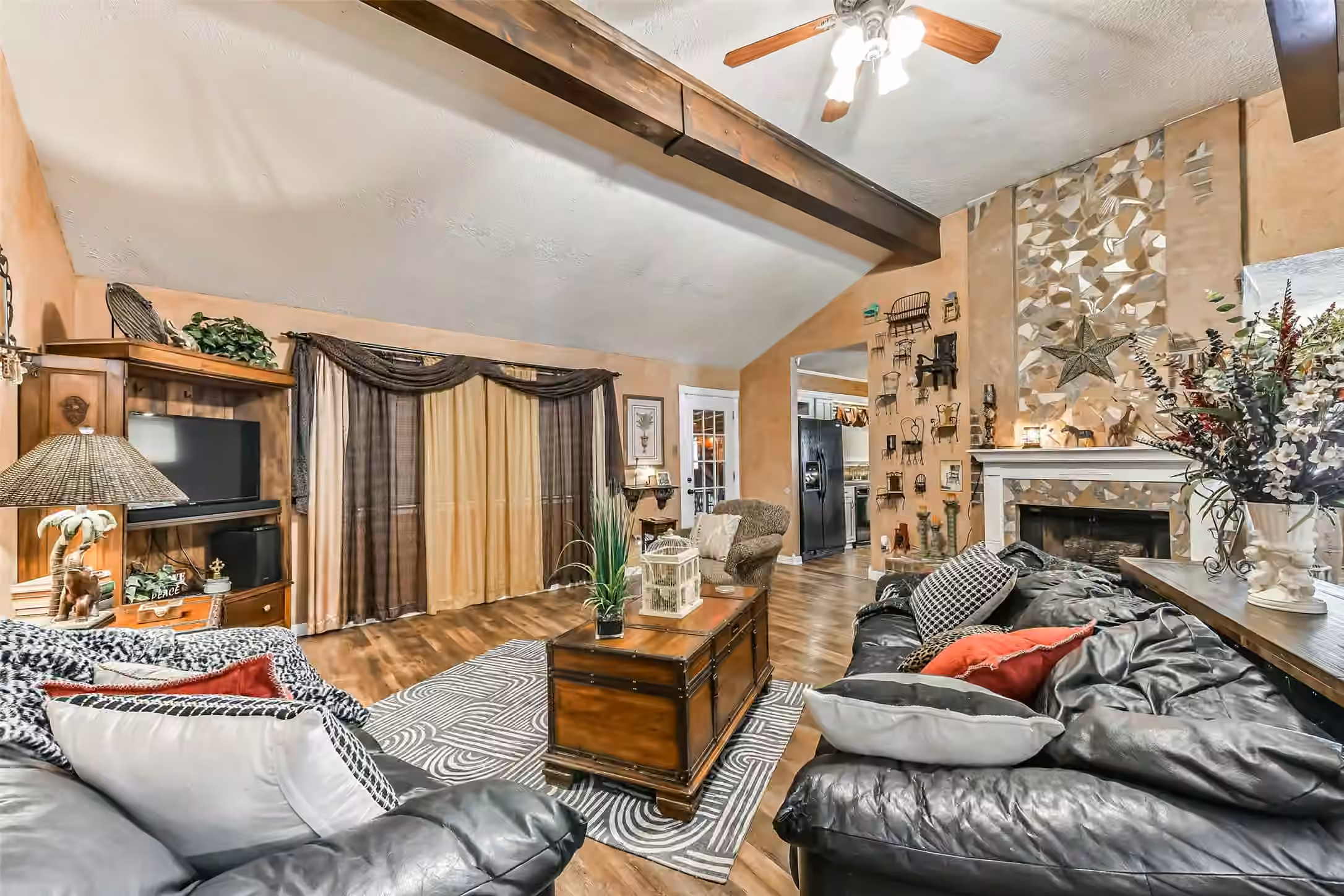 Photo 6 of 2422 Pilgrims Bend Drive, Friendswood, TX