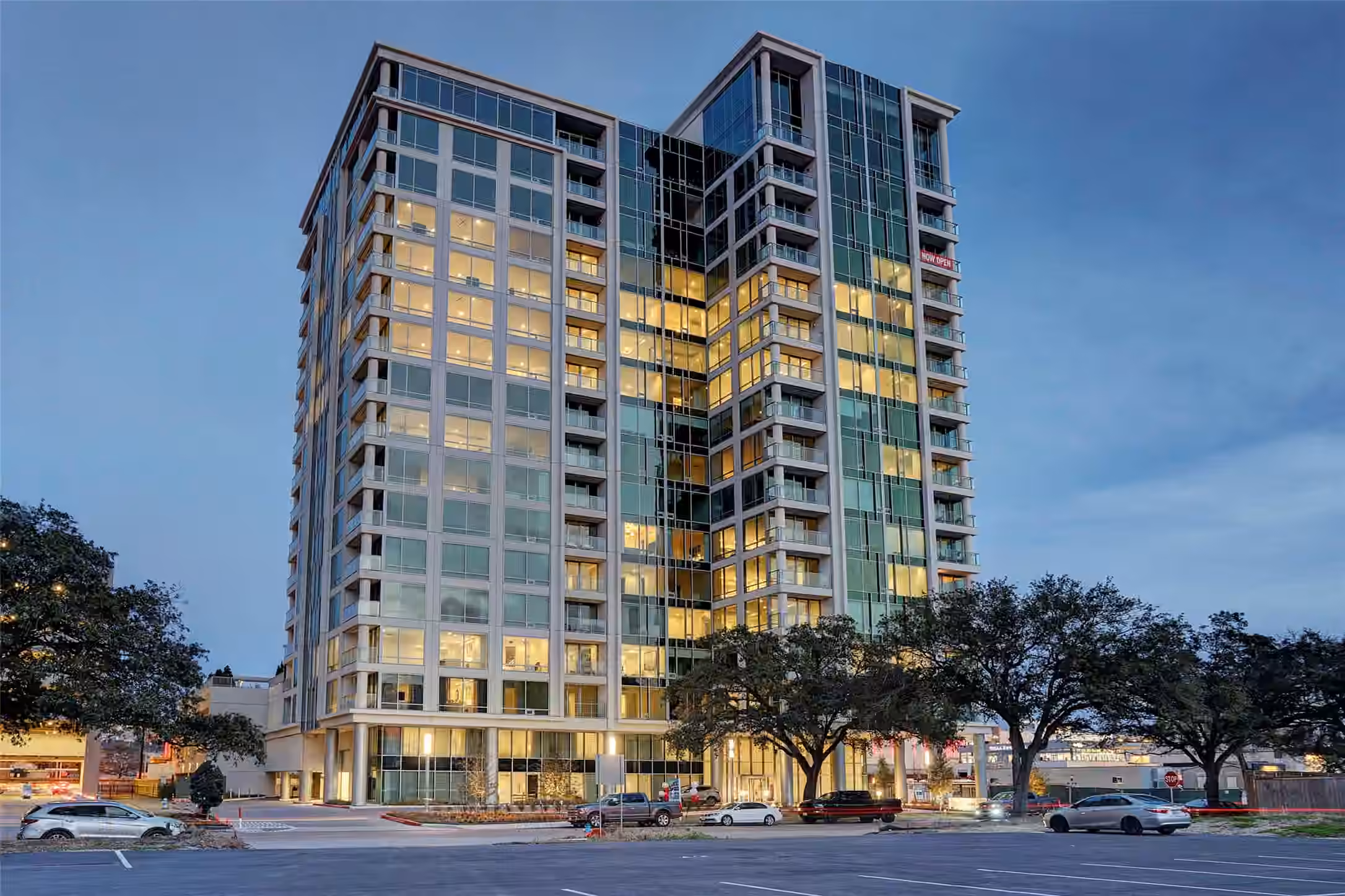 Photo 2 of 2047 Westcreek Lane 708, Houston, TX
