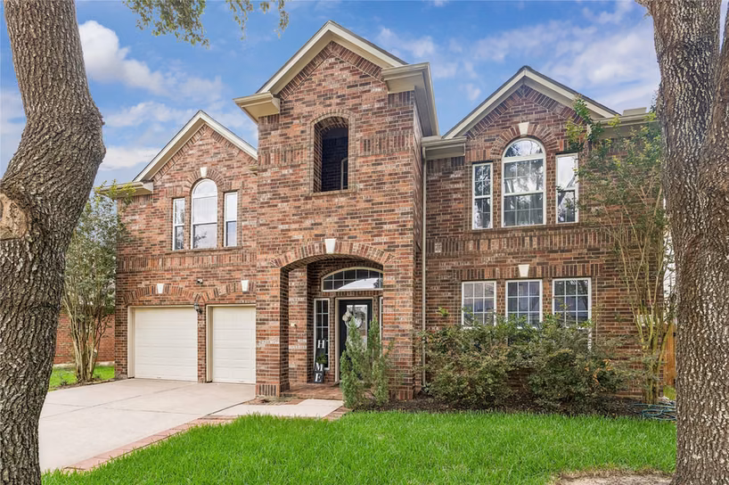 Photo 2 of 26631 Richwood Oaks Drive, Katy, TX